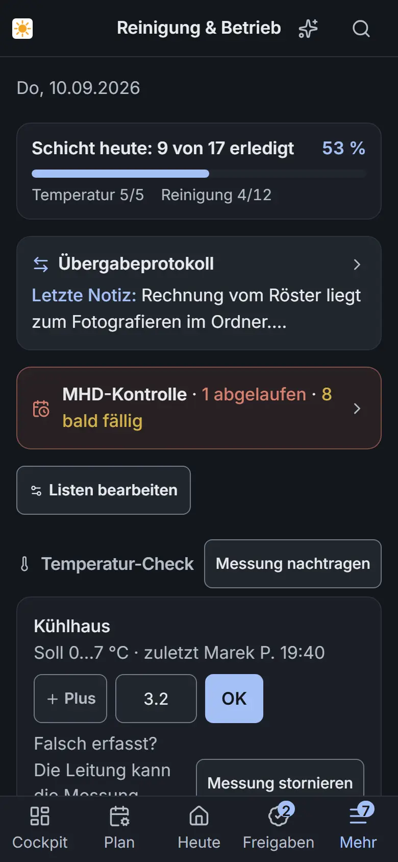Reinigung: Temperatur eintragen, Aufgabe abhaken — mit Fotobeleg